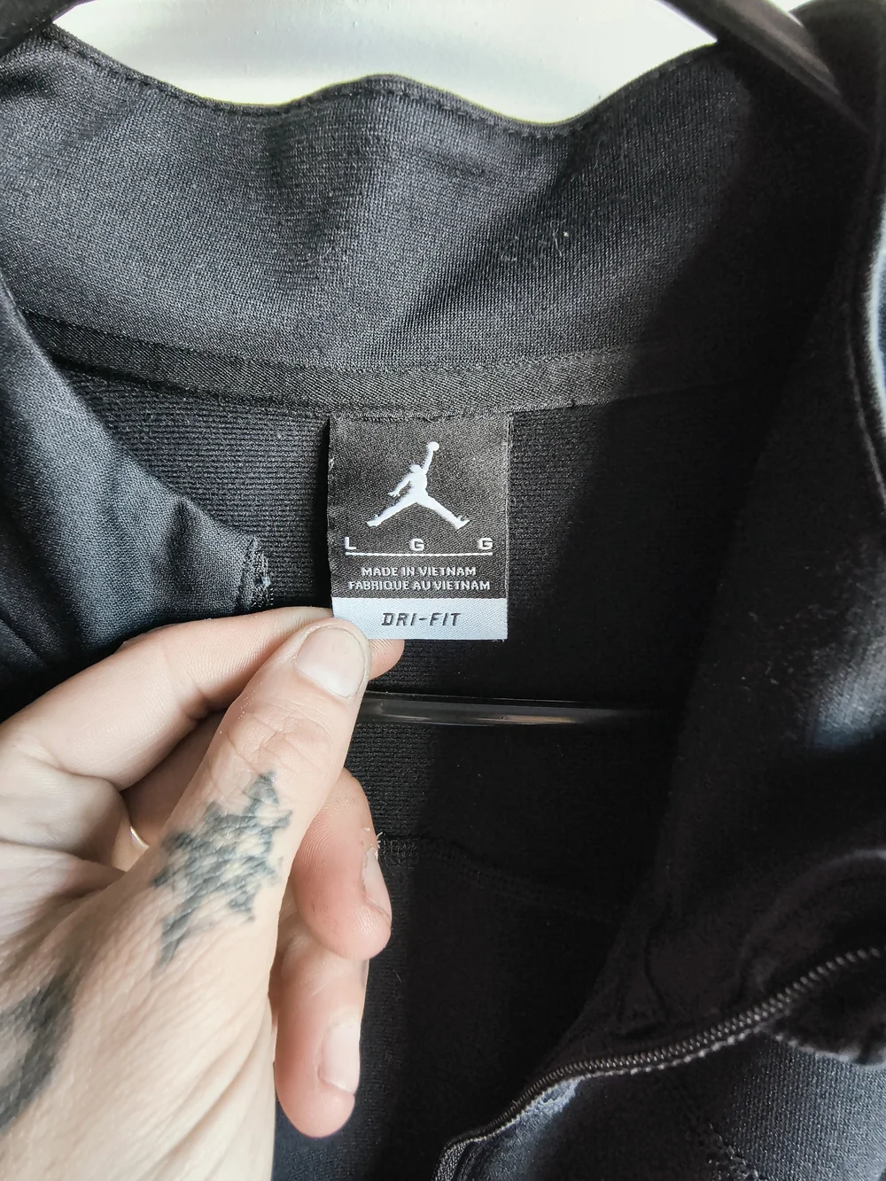 Jordan Men's Black Quarter-Zip Pullover Jacket